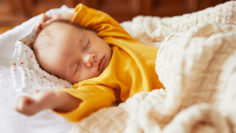 phase de sommeil paradoxal chez l'enfant