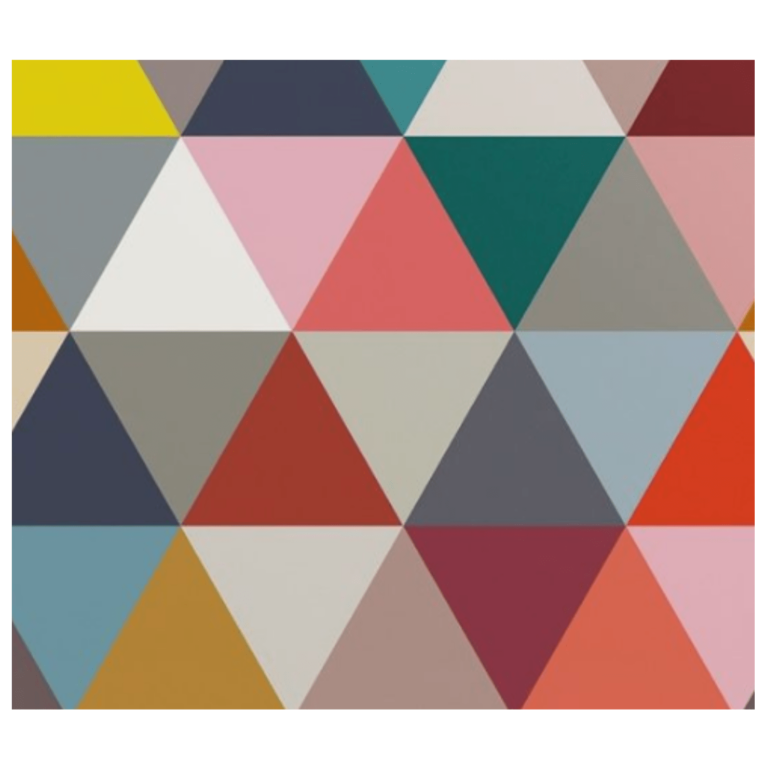 des motifs géométriques triangulaires sur un mur