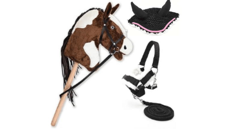 hobby horse réaliste avec accessoires